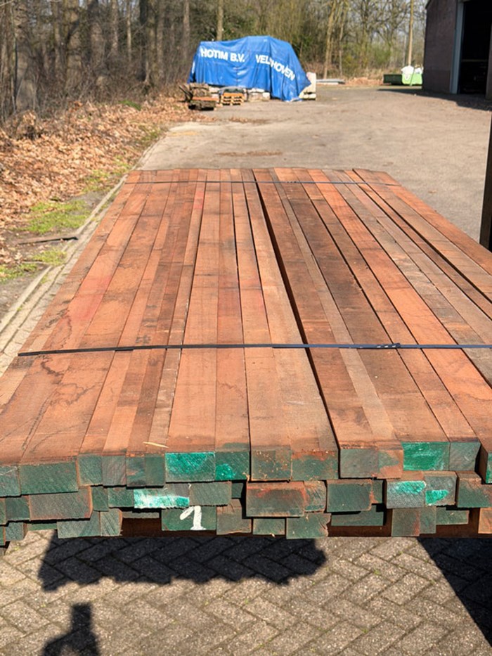 Lot 087509 Veteka : Sapeli 40mm, afzagers